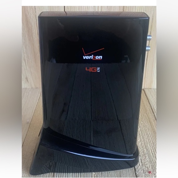 Verizon Model T1114 T-1114 Mifi Home 4G LTE Broadband Router w/ Voice Novatel - Picture 10 of 11